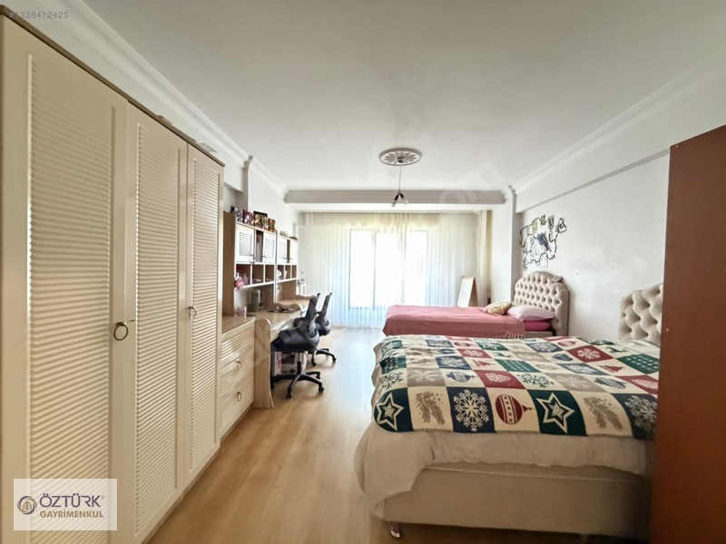 Cami Mahallesi Çarşı Yakını 3+1 150m² Geniş Boş Ara Kat — fotoğraf 14