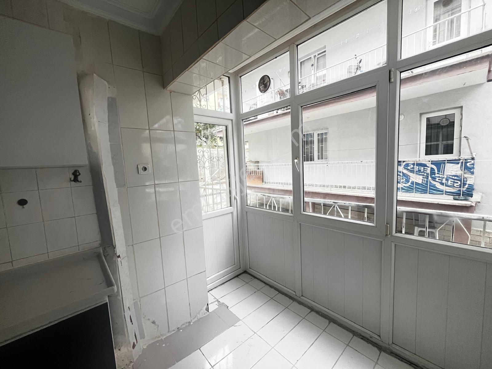 Natoyolu Cd Yakını Yüksek Kredili 3+1 Masrafsız 100 M2 İskanlı F — fotoğraf 4