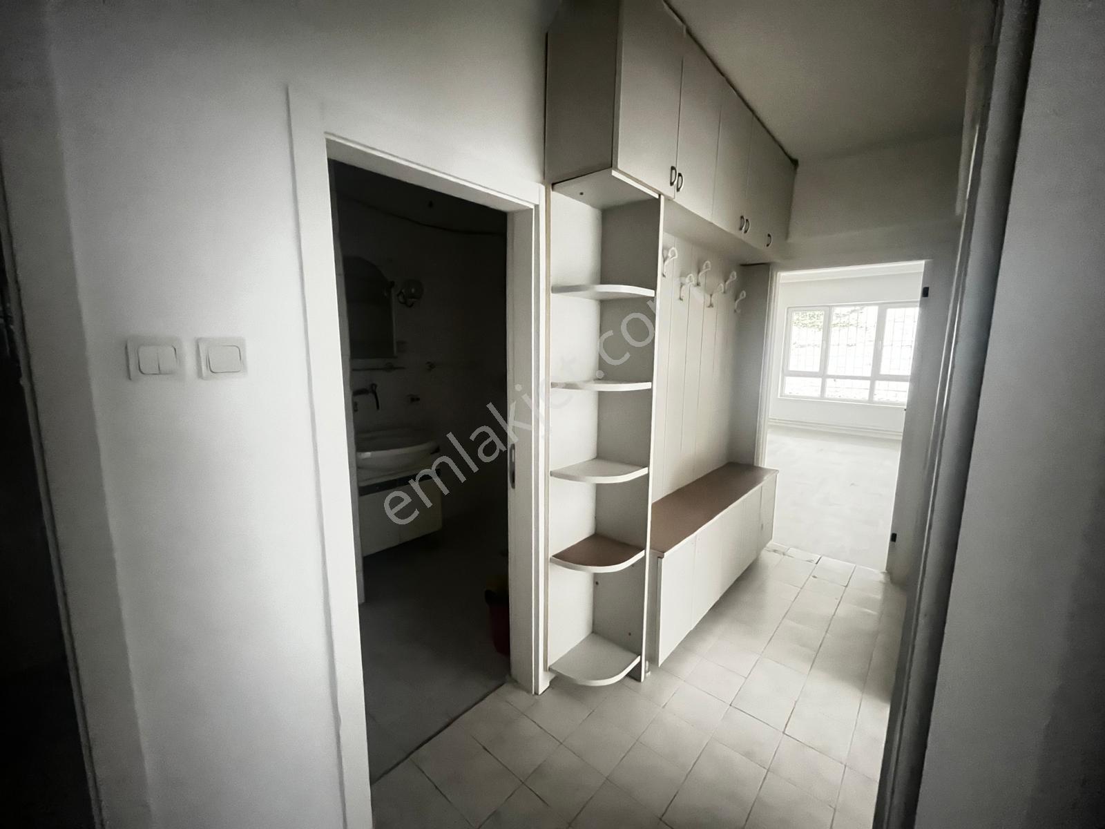 Natoyolu Cd Yakını Yüksek Kredili 3+1 Masrafsız 100 M2 İskanlı F — fotoğraf 6