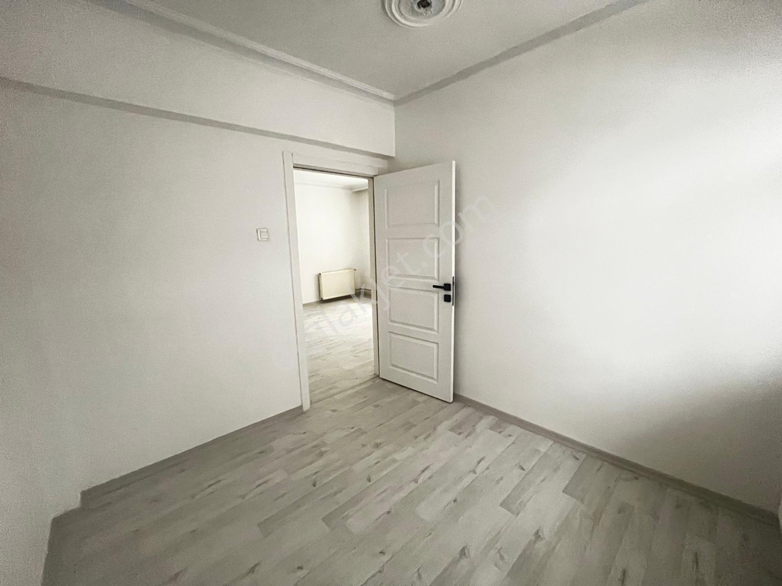 Natoyolu Cd Yakını Yüksek Kredili 3+1 Masrafsız 100 M2 İskanlı F — fotoğraf 17