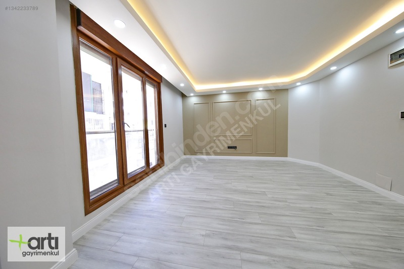 Artı'dan İdealtepe'de Minibüs Yoluna 3.binada 3+1 Ters Dubleks — fotoğraf 17