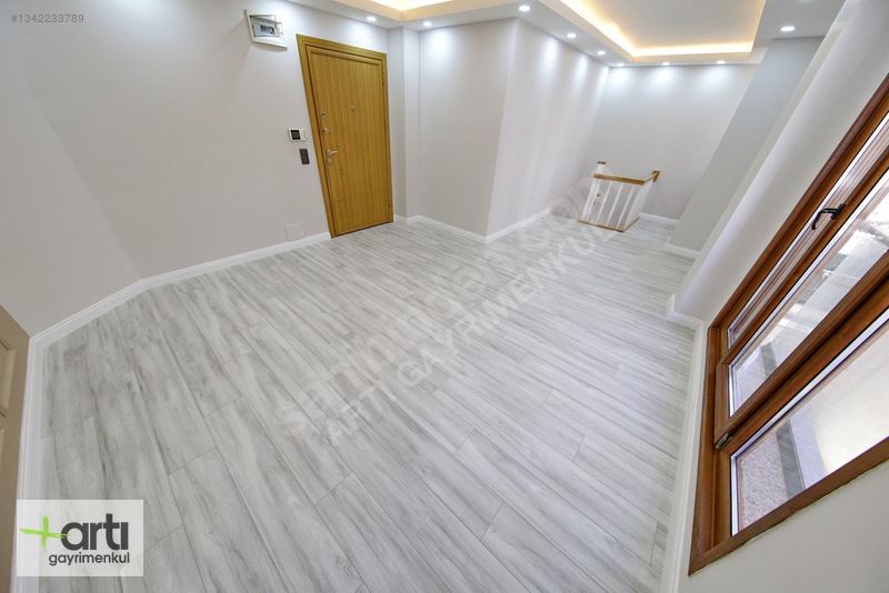 Artı'dan İdealtepe'de Minibüs Yoluna 3.binada 3+1 Ters Dubleks — fotoğraf 18