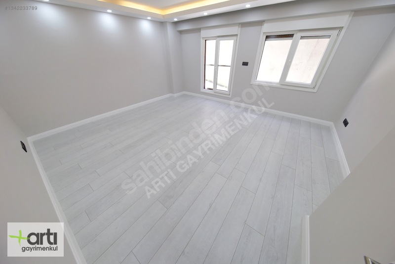 Artı'dan İdealtepe'de Minibüs Yoluna 3.binada 3+1 Ters Dubleks — fotoğraf 38