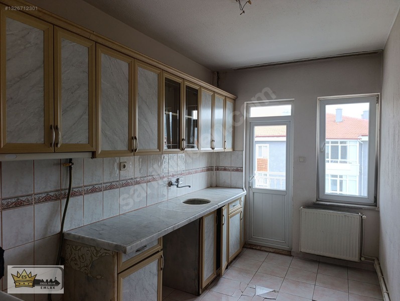 Ergülsolak Emlaktan Davraz Çevre Yolunda Kiralık Daire... — fotoğraf 12