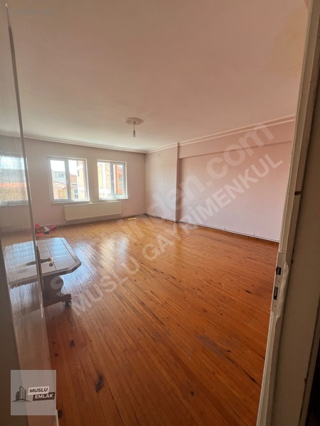 Merkezi Konumda Satılık 2+1 Daire | Saat Kulesi'ne 200 Metre | — fotoğraf 2