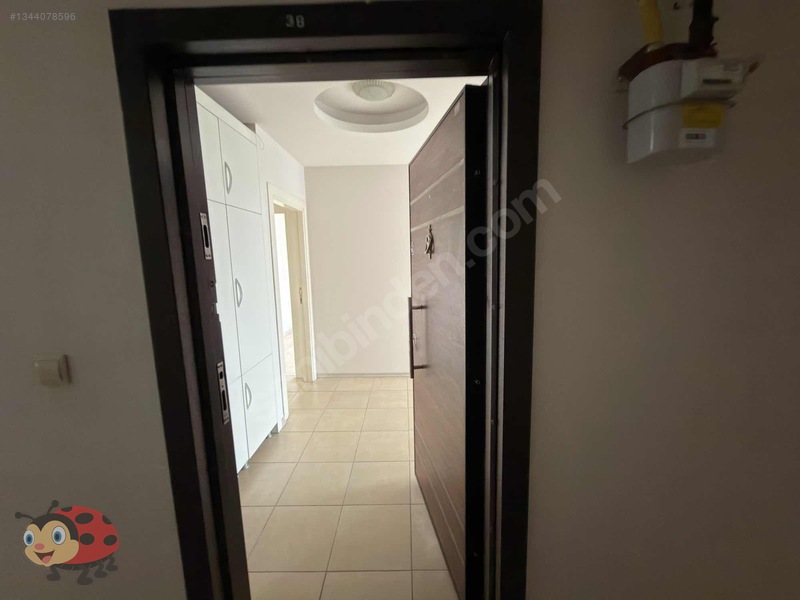 Uğur Dan Yeni Boyalı Doğalgazlı 2+1 100m2 Daire — fotoğraf 3