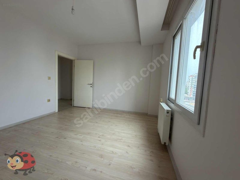 Uğur Dan Yeni Boyalı Doğalgazlı 2+1 100m2 Daire — fotoğraf 13