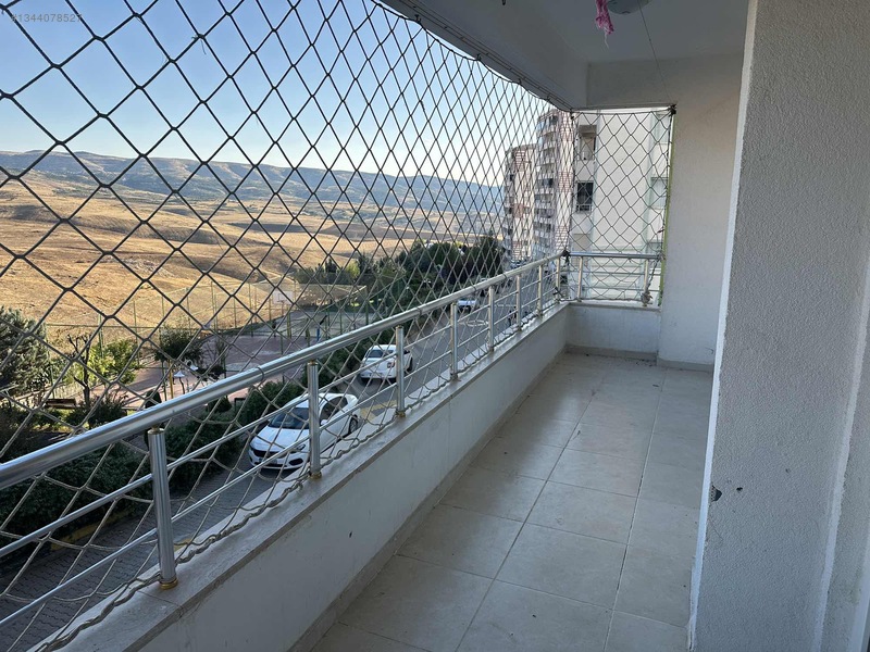 Aksoy Emlaktan Mezopotamya Sitesi Kiralık 3+1 Daire — fotoğraf 4