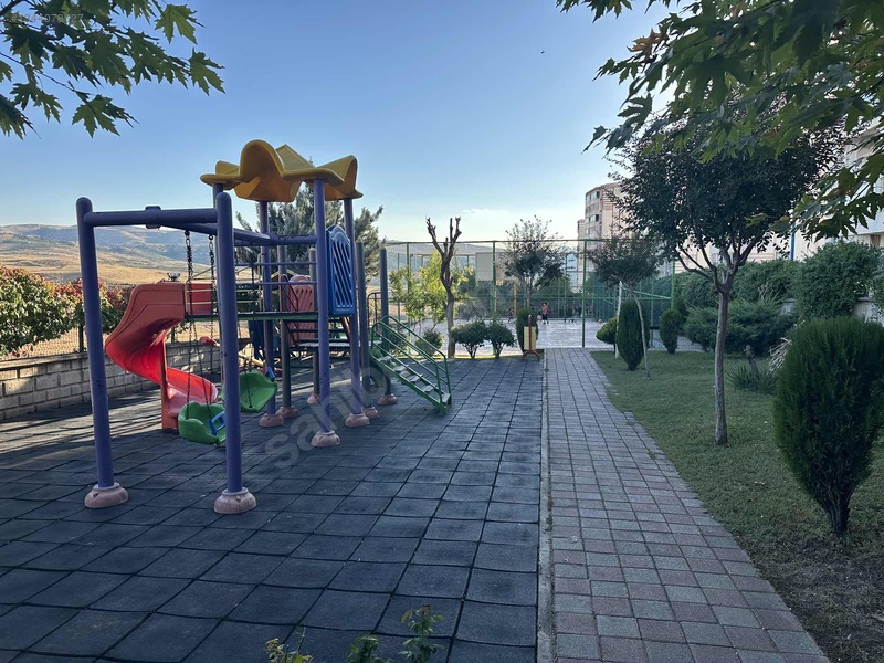 Aksoy Emlaktan Mezopotamya Sitesi Kiralık 3+1 Daire — fotoğraf 19