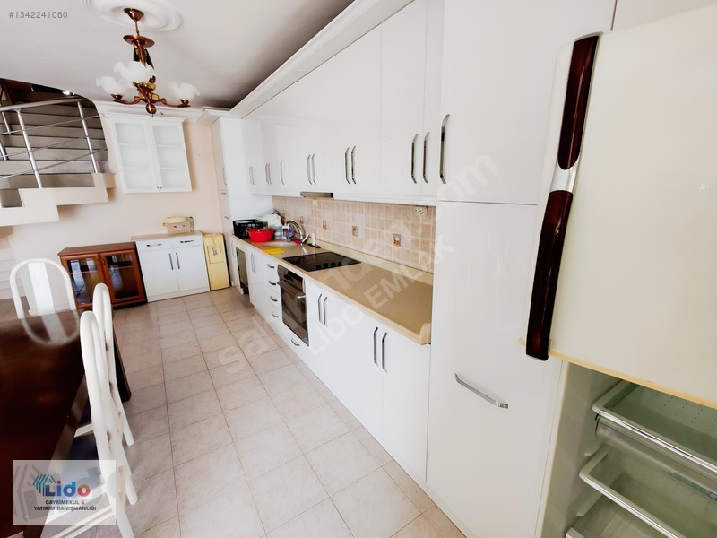 Üzmez Tatil Sitesi'nde Acil Satılık 5+1 Deniz Manzaralı Dublesk — fotoğraf 11