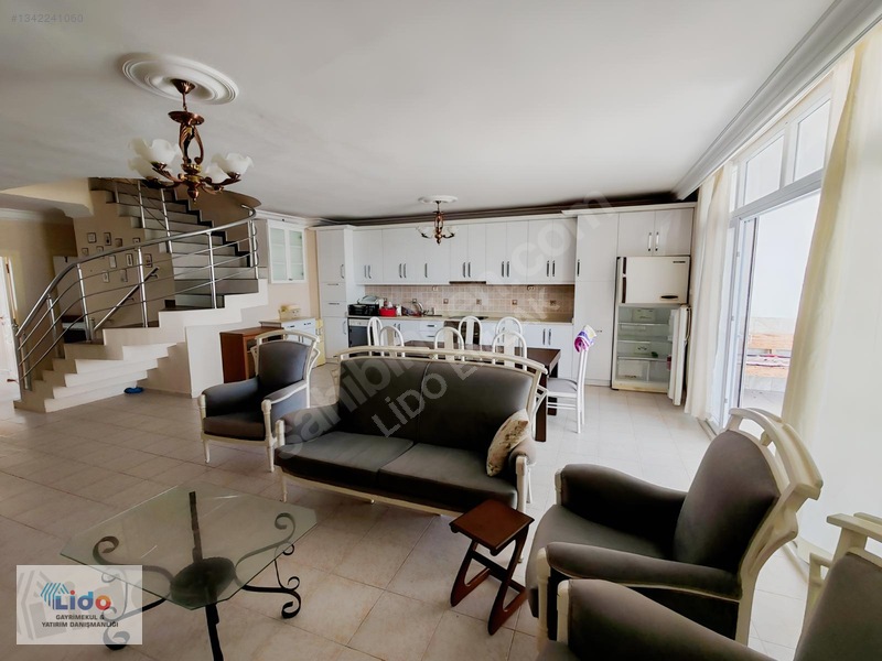 Üzmez Tatil Sitesi'nde Acil Satılık 5+1 Deniz Manzaralı Dublesk — fotoğraf 13