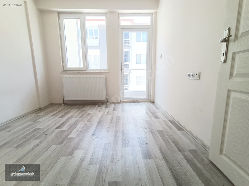 Atlas'tan Halil Akkaş Stadı Yanı Güney Cephe Arakat 3+1 Kiralık — fotoğraf 9