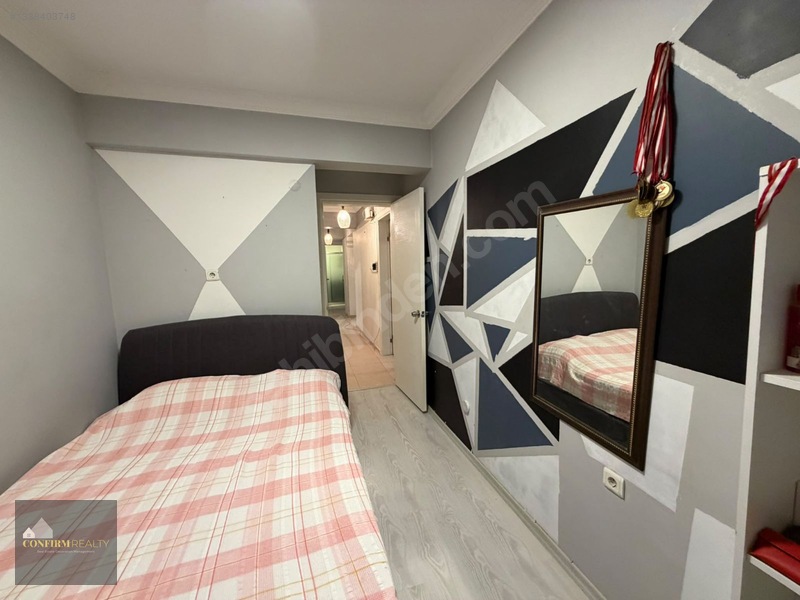 Confırm'den Ata Caddesinde 2+1 Satılık Daire — fotoğraf 8