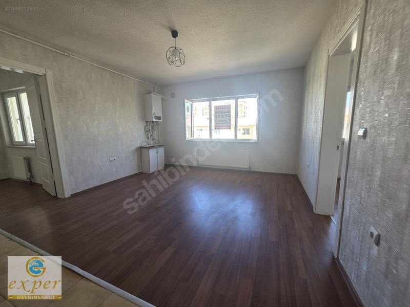 Merkezi Lokasyonda 2+1 Yenilenmiş Satılık Daire — fotoğraf 6