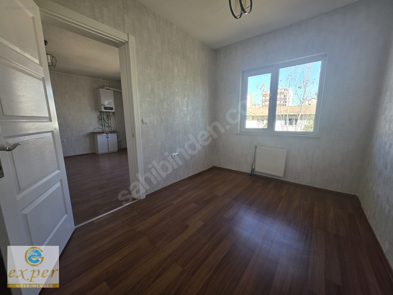 Merkezi Lokasyonda 2+1 Yenilenmiş Satılık Daire — fotoğraf 8