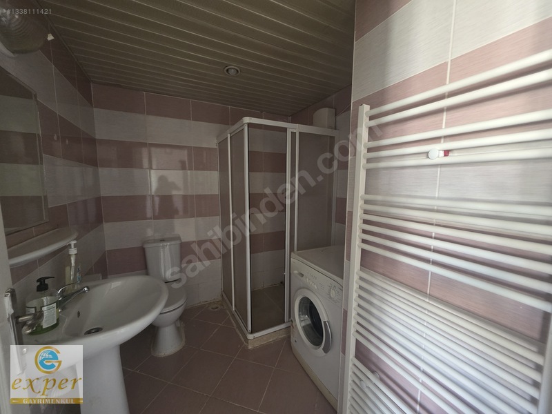 Merkezi Lokasyonda 2+1 Yenilenmiş Satılık Daire — fotoğraf 13