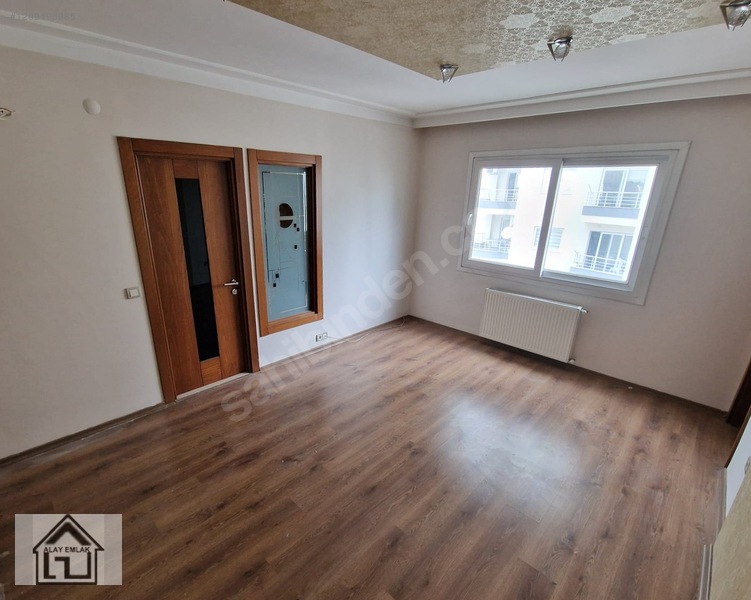 Bulvarda 4+1 Ara Kat 180 M2 Net Kullanım Alanlı Satılık Daire — fotoğraf 10