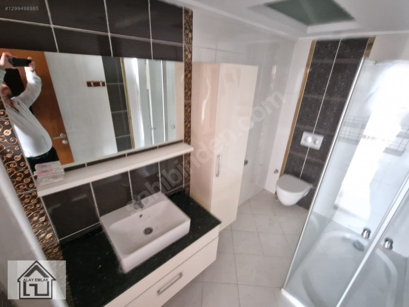 Bulvarda 4+1 Ara Kat 180 M2 Net Kullanım Alanlı Satılık Daire — fotoğraf 19