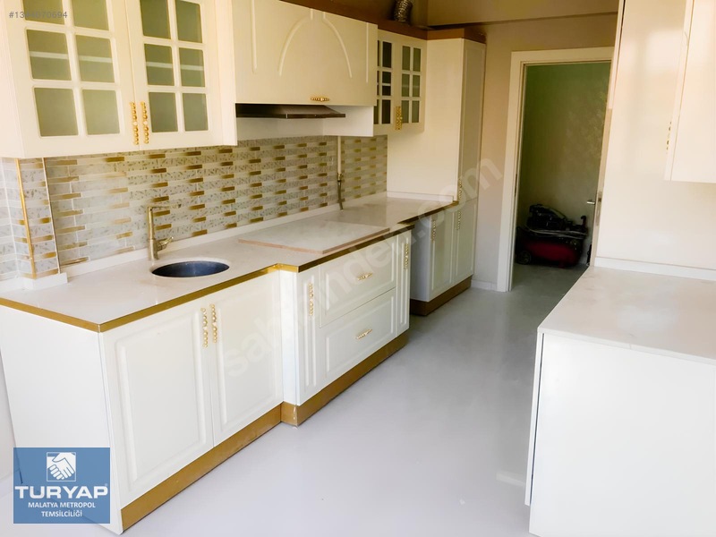 Turyap Metropol'Den Temelli Cad. 3+1 Full Yapılı Satılık Daire