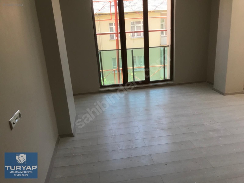 Turyap Metropol'den Temelli Cad. 3+1 Full Yapılı Satılık Daire — fotoğraf 11