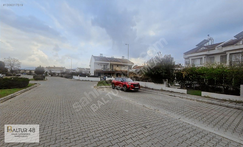 Fethiye Foça'da Satılık 4+1 Bahçeli Triplex Villa, 140m² — fotoğraf 4
