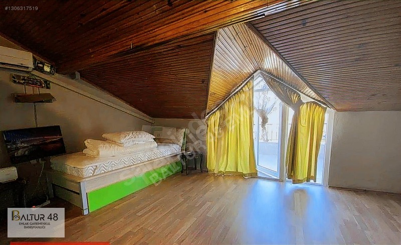 Fethiye Foça'da Satılık 4+1 Bahçeli Triplex Villa, 140m² — fotoğraf 22
