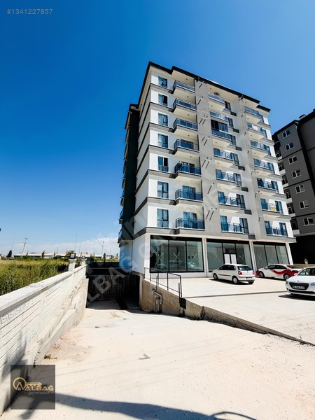 Albağ'dan Tacin Mahallesinde Kiralık 1+1 Eşyalı Daire — fotoğraf 2