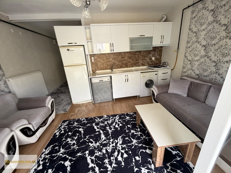 ** Kampüs Emlak'tan Güncel Fotoğraflı 1+1 Lüx Daire** — fotoğraf 13