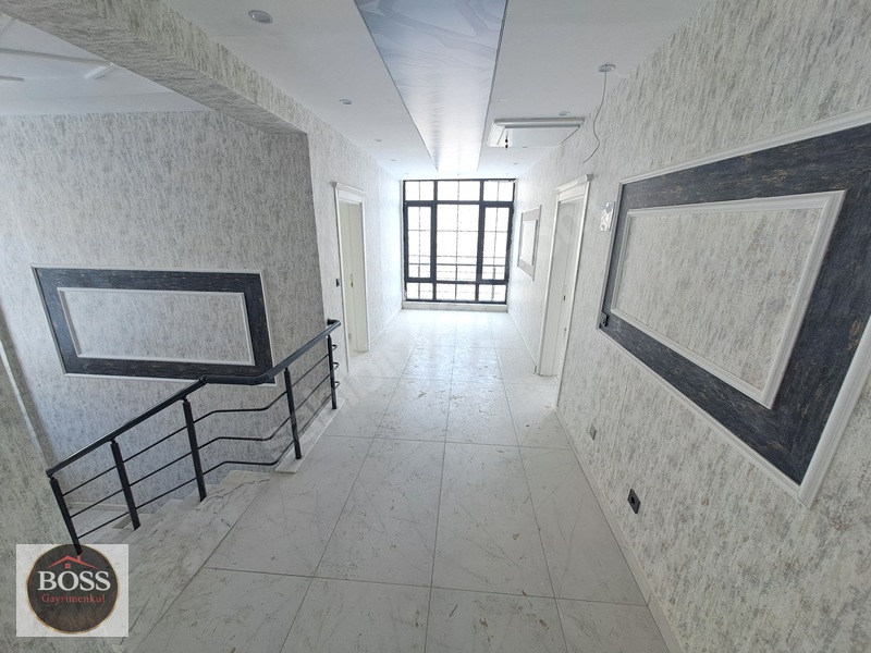 Boss/gülmez'de Panoramik Manzaralı 5+1 Dubleks Villa. — fotoğraf 15