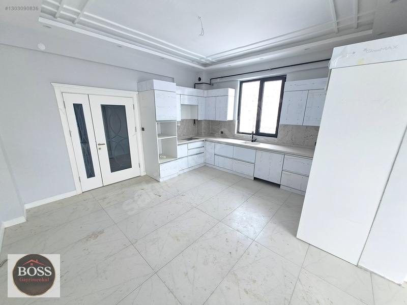 Boss/gülmez'de Panoramik Manzaralı 5+1 Dubleks Villa. — fotoğraf 21