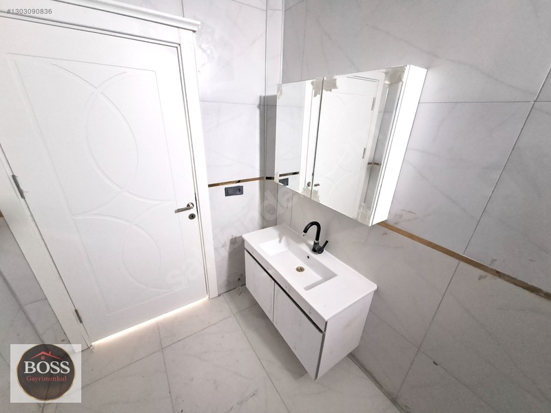 Boss/gülmez'de Panoramik Manzaralı 5+1 Dubleks Villa. — fotoğraf 30