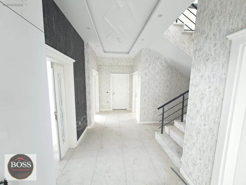 Boss/gülmez'de Panoramik Manzaralı 5+1 Dubleks Villa. — fotoğraf 33