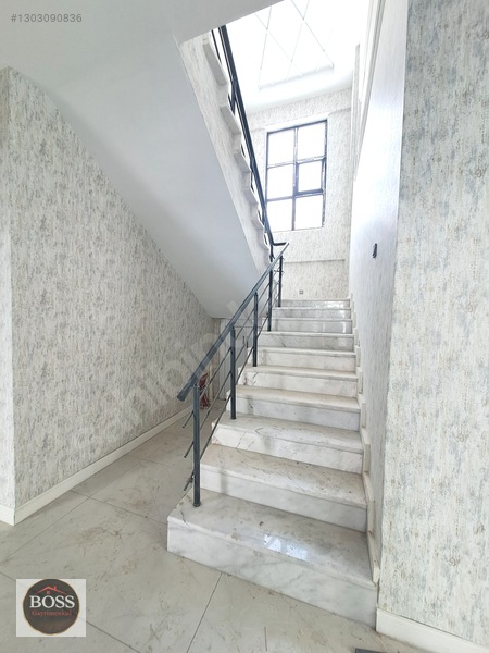 Boss/gülmez'de Panoramik Manzaralı 5+1 Dubleks Villa. — fotoğraf 34