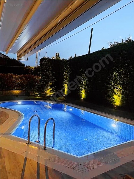 Zekeriyaköy Sitede Eşyalı Kiralık Villa — fotoğraf 2