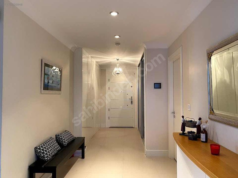 Zekeriyaköy Sitede Eşyalı Kiralık Villa — fotoğraf 23