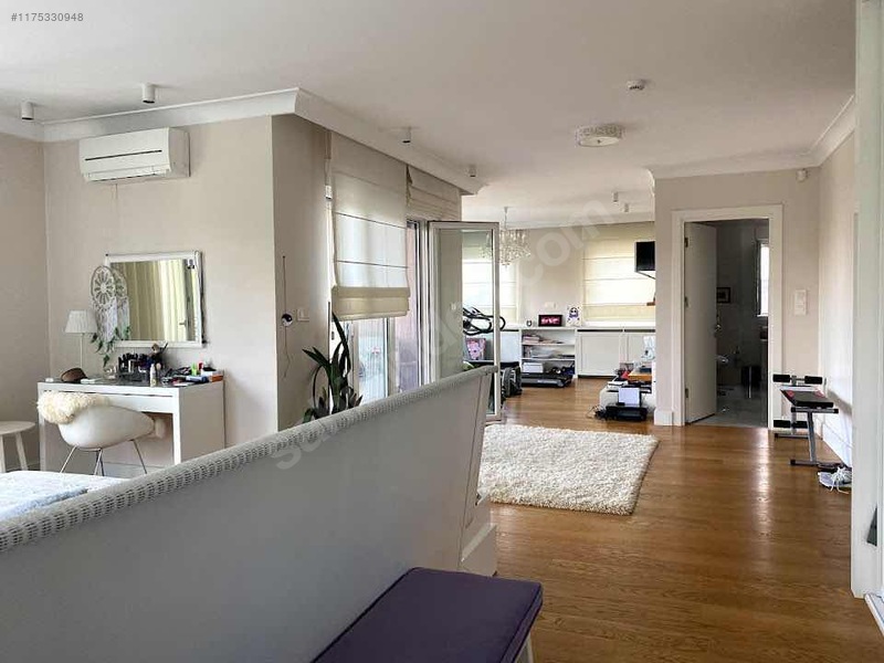 Zekeriyaköy Sitede Eşyalı Kiralık Villa — fotoğraf 30