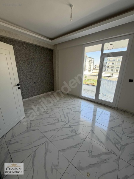 Aydın Gayrimenkuldan Stad Karşısı Sıfır Özay 2 — fotoğraf 2