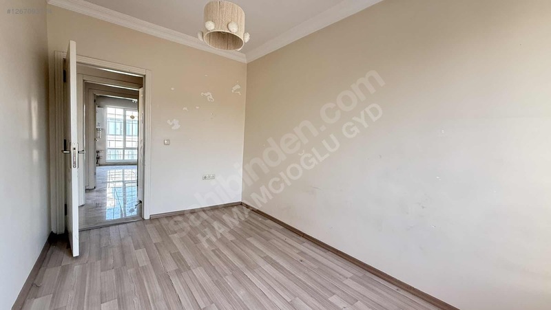 Sarıgüllük'te İçi Ful Bakımlı 2+1 Kiralık Daire — fotoğraf 9