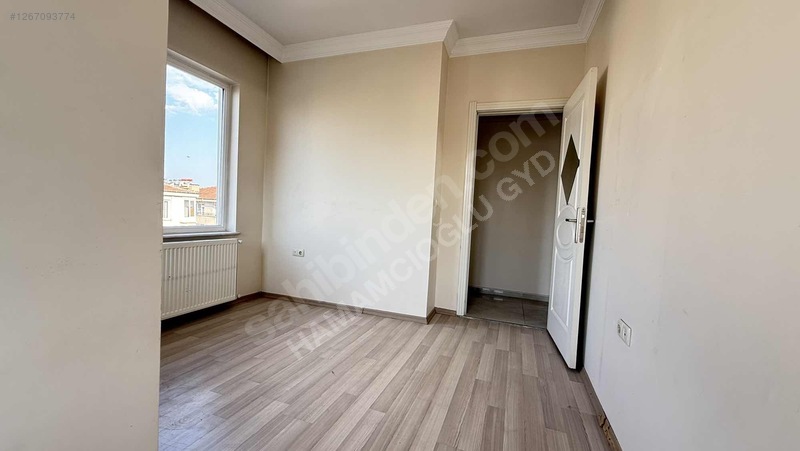 Sarıgüllük'te İçi Ful Bakımlı 2+1 Kiralık Daire — fotoğraf 12