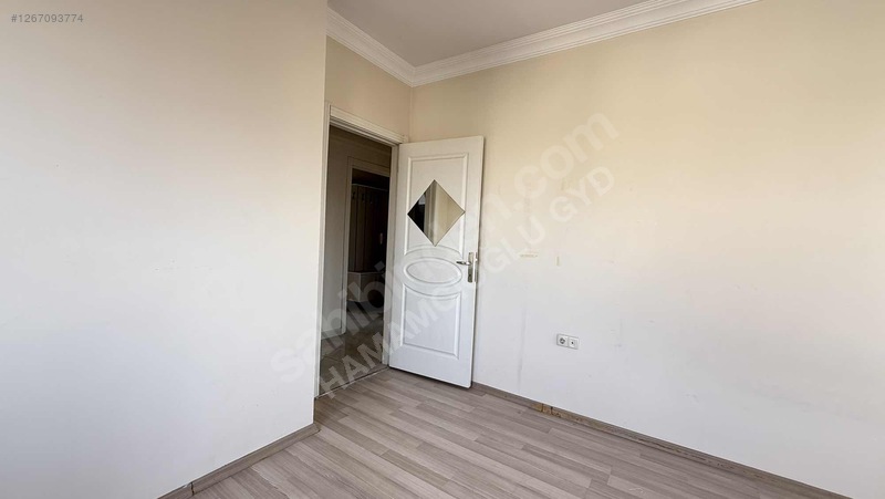 Sarıgüllük'te İçi Ful Bakımlı 2+1 Kiralık Daire — fotoğraf 13