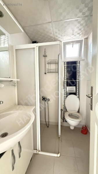 Sarıgüllük'te İçi Ful Bakımlı 2+1 Kiralık Daire — fotoğraf 15