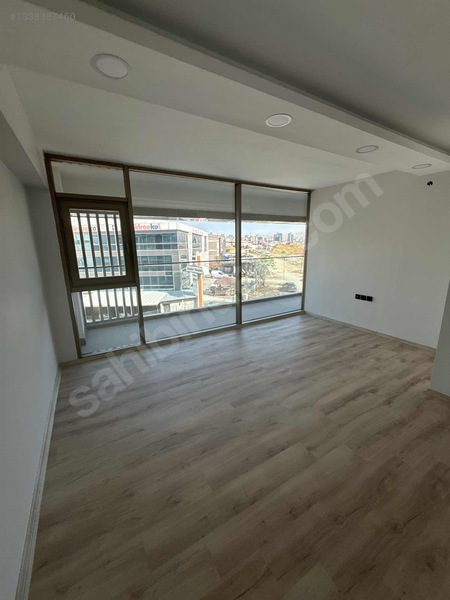 Ostim'in Merkezinde Pozitif Center'da Yapılı Balkonlu 2+1 Ofis — fotoğraf 29