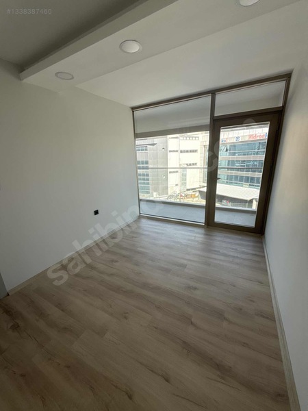 Ostim'in Merkezinde Pozitif Center'da Yapılı Balkonlu 2+1 Ofis — fotoğraf 30