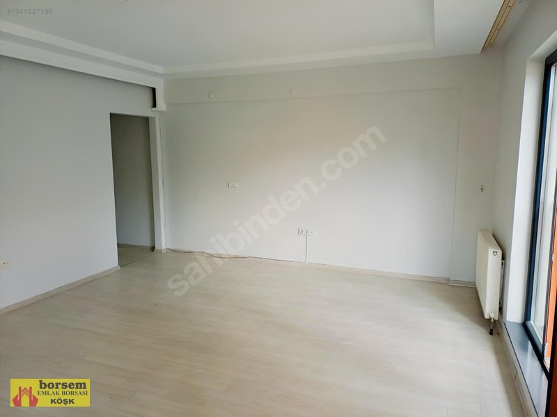 Kırkkonaklarda Lüks Yapılı 2+1+giy Odalı Teraslı Dubleks Daire — fotoğraf 3