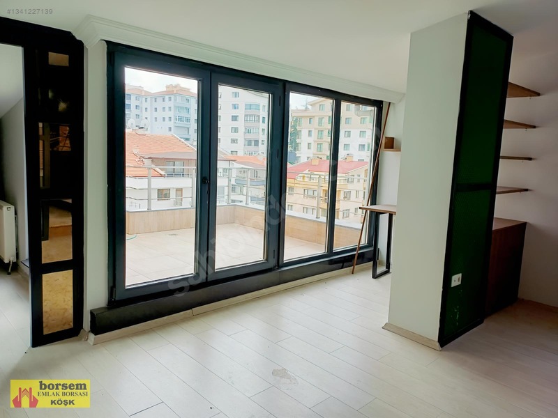 Kırkkonaklarda Lüks Yapılı 2+1+giy Odalı Teraslı Dubleks Daire — fotoğraf 18