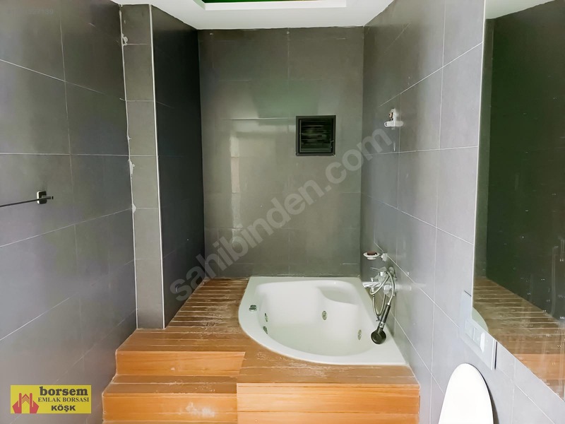 Kırkkonaklarda Lüks Yapılı 2+1+giy Odalı Teraslı Dubleks Daire — fotoğraf 21