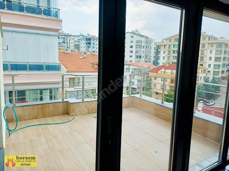 Kırkkonaklarda Lüks Yapılı 2+1+giy Odalı Teraslı Dubleks Daire — fotoğraf 24