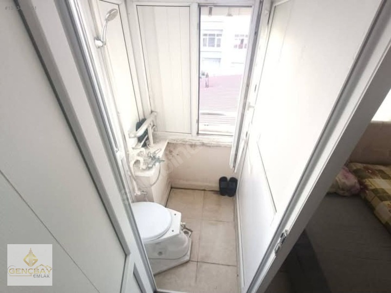 Gençbay Emlaktan Kadifekalede Asansörlü Ful Eşyalı Kiralık Daire — fotoğraf 8