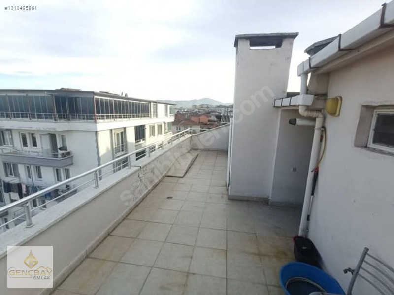 Gençbay Emlaktan Kadifekalede Asansörlü Ful Eşyalı Kiralık Daire — fotoğraf 9