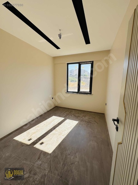 Doğaldan Ana Cadde Üzeri Opet Arkası 2.5+1 Katbahçeli Sıfır Dair — fotoğraf 11